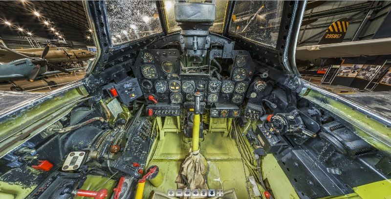 P 47 Thunderbolt Cockpit