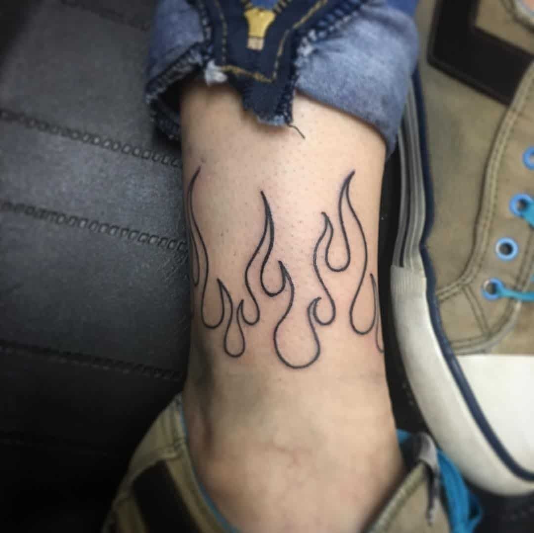 30 Flame Tattoo Design Stencils