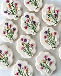 #decoratedcookies #sugarcookies #floral