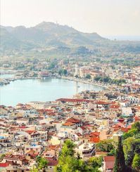 View of Zakynthos Town from Mpohali. . #greece #holidaysingreece #zante #zakynhtos #blue #seaview #town #island #islandlife #mpohali #travelideas