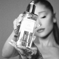 ariana grande , ariana , grande , icon , profile picture , black & white aesthetic , edits , tiktok , victorious, yours truly , dangerous woman , my everything , sweetener , thank u next , positions , eternal sunshine , agb , ag , arianators , ariana edits , rem beauty , tour , swt , dwt , hmt