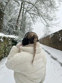 Snow, snow outfits, winter outfits, #snow #winter #winteroutfitideas #snowing #plaits #earmuffs