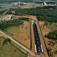 Did you know? 🛩️ Walt Disney World Resort once had its own private airport, the STOLport, where guests could fly directly into the magic from 1971 to the early 1980s! Swipe to see an aerial view of this unique piece of Disney history! (photo credits unknown) #disneyhistory #waltdisneyworld #funfact #travelagent #vacation #airport #travel #disney #disneyparks