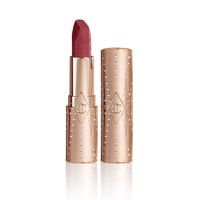 Charlotte Tilbury Matte Revolution is a velvety, richly-pigmented matte lipstick with an innovative, square-angled precision tip for effortless application.