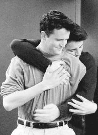 friends, chandler bing, and Matthew Perry image