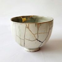 Embracing Wabi-Sabi: The Beauty of Imperfection in Design In the world of design, we often chase after perfection, seeking flawless finishes and immaculate arrangements. However, the philosophy of Kintsugi invites us to redefine our understanding of beauty. Originating in Japan, Kintsugi is the art of repairing broken pottery with gold, celebrating the cracks and imperfections rather than hiding them. This practice embodies the spirit of wabi-sabi, which finds beauty in the transient and imp...