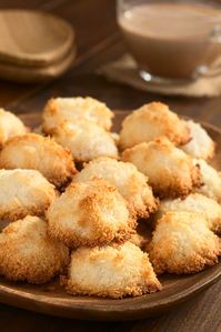 These delicious, chewy coconut macaroons are a quick and easy treat you can enjoy anytime of the day.