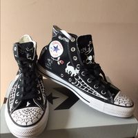 Converse Chuck Taylor All Star Pro Sean Pablo Black High Top Skate Shoe. Unique Custom Art Work With Spider Web Design.Lace Up Closure. Fits True To Size. New With Box.