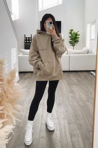 12 Chic Hoodie Outfits For Women For A Cool Stylish Look | Style by Savina