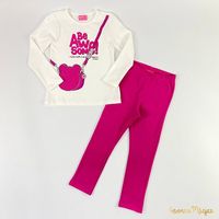 Conjunto infantil momi be awesome: estilo e alegria para o outono inverno 2024!. deixe sua pequena brilhar com o conjunto infantil momi be awesome da árvore mágica! inspirado em um estilo divertido e autêntico, este conjunto encantador é perfeito para as pequenas fashionistas viverem o outono inverno 2024 com muito estilo e alegria. blusa off-white que esbanja charme:. confeccionada em 100% algodão macio e respirável, ideal para o conforto das pequenas. cor off-white moderna e versátil, combi...