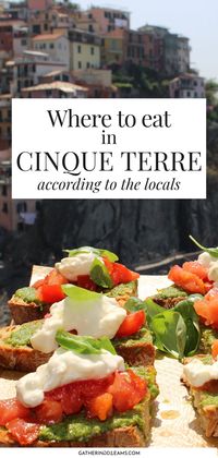 The Best Restaurants in Cinque Terre: The Ultimate List according to the locals plus the best food to eat in Cinque Terre #italytravel #travelinspiration #travelguides #traveldestinations #cinqueterre #springbreak