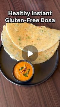 Ravika Thorat on Instagram: "Gluten-Free Instant Healthy Breakfast Recipe | Jowar (Sorghum) Dosa 🌾
Quick, easy, and flavorful! Perfect for a wholesome start to your day.

Ingredients:
	•	🥣 1 cup Jowar (Sorghum) flour
	•	💧 4 cups water
	•	🧅 1 small onion, chopped
	•	🌶️ 2 green chilies, chopped
	•	🍃 Few curry leaves, chopped
	•	🌿 Coriander, chopped
	•	🧄 1/2 tsp grated ginger
	•	🌱 1/2 tsp cumin seeds
	•	🧂 Salt to taste
	•	🥥 Oil for cooking
	•	🥜 Chopped cashews (optional)
Method:
	1.	In a bowl, mix all ingredients with 1.5 cups of water. Let it rest for 10 minutes.
	2.	Add the remaining water to adjust consistency.
	3.	Pour batter on a medium-hot pan, apply oil, and cook until crispy.
	4.	Serve hot with your favorite chutney!
.
.
.
✅ Like ✅ Save ✅ Share ✅ Comment 
✅ Follow @mumbaif