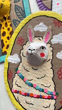 The animal picture from egg trays craft idea is really a stunning project to try. All you will need is some eggs, acrylic paint pens. Simply paint each egg separate using acrylic paints.