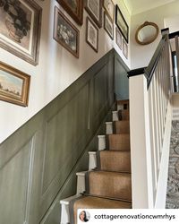 Dominique @cottagerenovationcwmrhys giving perfect green interior inspiration 💚 with our Sisal stair runner and Pickle border #greeninterior #sisal #stair #stairs #stairrunner