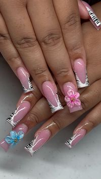 #frenchnails #frenchtipnails #naildesign #nailstagram #nailsofinstagram #pinterest #foryoupage