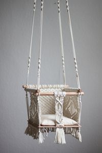 polkaknot-macrame-baby-swing