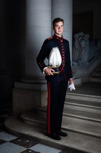 Prince Gabriel, son of King Philippe and Queen Mathilde, turns 20 today. Happy Birthday ! The Royal Palace has released a new photo of the Prince, taken before the military parade on the National Day. Prince Gabriel will extend his Royal Military Academy education (social and military sciences). He will start his 2nd year.