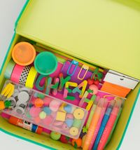 making a kid's summer art kit...