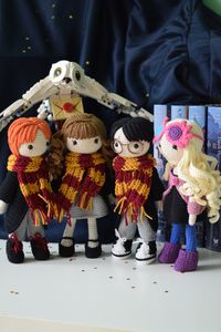 Crochet characters from Harry Potter. Gift for potterhead. Ron Weasley, Hermione Granger, Harry Potter, Luna Lovegood. Crochet doll pattern.