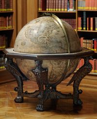 Vincenzo Coronelli, "Globe" (1697), 146 x 107 x 107 cm, Bibliothèque nationale de France