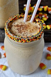 Saving this for fall!!! Alcoholic pumpkin pie milkshakes