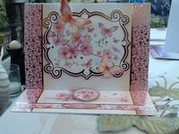 Made by Elizabeth Burnell #hunkydory #cardmaking #birthdaycard