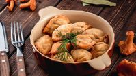 How to cook a traditional Russian dish with its signature dough and savory filling.  