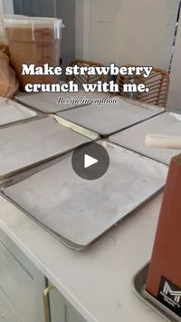 2.2K views · 500 reactions | Strawberry crunch recipe.

1 3oz pack strawberry jello
1 3oz vanilla pudding 
1 stick melted butter
1 cup flour 

Preheat oven 350
Mix jello, 1/2 stick melter butter, 1/2 flour 
Mix pudding, 1/2 stick melter butter, 1/2 flour 
Combine.
Bake for 6-8 minutes. 

Enjoy! | Cincinnati Bakery | Jumbo · Guess Who