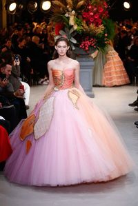 Viktor & Rolf Spring/Summer 2017 Couture Collection | British Vogue