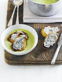 A broccoli soup is a wonderful winter soup to quickly whip up when you need some green vegetables and you’ve had enough of all that Christmas turkey and ham! If you have any leftover Stilton, you could use that here instead of the dolcelatte.