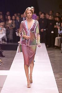 Fendi Spring 2000 Ready-to-Wear Collection - Vogue