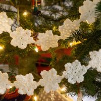 Red Heart Crochet Snowflake Garland | Yarnspirations