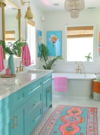 35+ Colorful Coastal Bathroom Ideas: Beach bathroom decor ideas and tips and coastal cowgirl bathroom decor for a stylish and functional space. @SugarsBeach