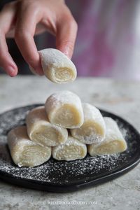 Hong Kong Banana Mochi Rolls (Made with Real Bananas)