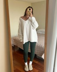 Oversized sweater. Aerie leggings. Boston clogs. Comfy easy fall outfit.