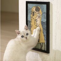 Transform your walls into a gallery of feline expression with our ARTistiCAT Scratchers! These vertical scratchers satisfy your cat’s urge to scratch and add a touch of artistic flair.