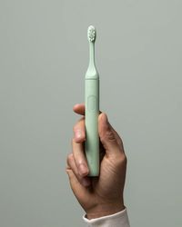 SURI | Sustainable Electric Toothbrush