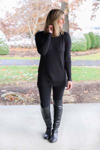 The 14 Best Tops To Wear With Leggings   80  Outfits & Style Tips