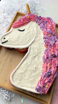 Funfetti® Unicorn Pull-Apart Cupcake Cake - Pillsbury Baking