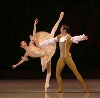 Viktoria Tereshkina and Vladimir Shklyarov in Sleeping Beauty