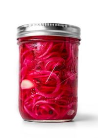 Quick Pickled Onions - Thee Burger Dude