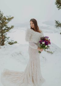 Photographer: @amongthepinesphoto https://amongthepines.co/ Order Number: 2711023986 Bridal Fur , Winter Wedding, Luxury Vintage Fur, Bridal Fur, Formal and Retro Furs