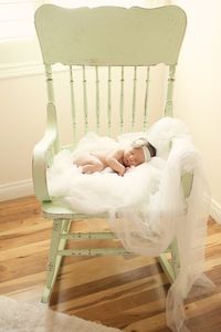 akupofkatie: Ireland's newborn photo shoot and nursery!