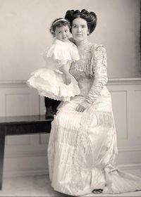 :::::::::: Vintage Photograph ::::::::::  Look at her beautiful hair and that lovely dress. The child is precious