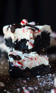 Yammie's Noshery: Candy Cane Brownies