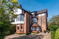 5 bedroom semi-detached house for sale in Warwick Drive, Hale, Altrincham, WA15