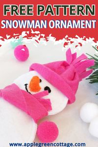 See how to make snowman ornaments using a free printable pattern for a felt snowman ornament! These diy snowman ornaments will look perfect hanging on your Christmas Tree, as part of a Christmas snowman garland, or as decorations for your Christmas presents. Get the free felt snowman ornament pattern now and make tons of cute diy snowman christmas ornaments!