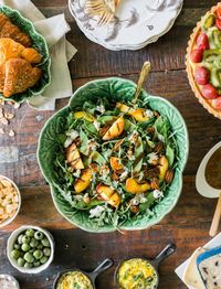 Grilled peach salad #recipe | Lifestyle Collective Hosts: A Summer Soirée