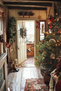 Get ready for Christmas with these charming farmhouse decor ideas that will bring a rustic and festive touch to your home!