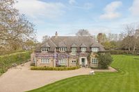 6 bedroom detached house for sale in Barton, Cambridge, CB23